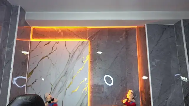 Violeth b online show from 04/06/26, 01:12