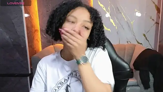 Violeth b online show from 10/21/25, 12:48