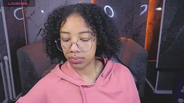 Violeth b online show from 11/24/25, 12:49