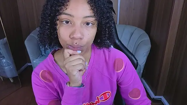 Violeth b online show from 02/16/26, 12:26