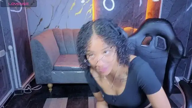 Violeth b online show from 02/10/26, 12:59