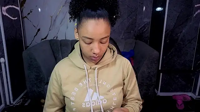 Violeth b online show from 11/29/25, 12:49