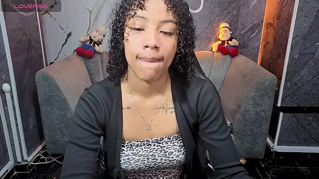 Violeth b online show from 03/28/26, 12:50