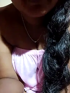 Snapshot of Diwya69 chatting on 02/25/26, 08:08 Diwya69 online show from 02/25/26, 08:08