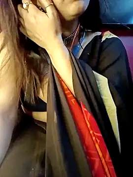 payal9038 online show from 11/18/25, 02:59