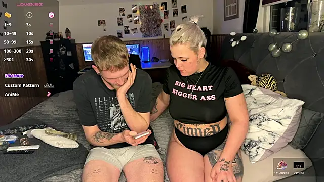 Snapshot of elina_may chatting on 02/22/25, 08:42 elina may online show from 02/22/25, 08:42