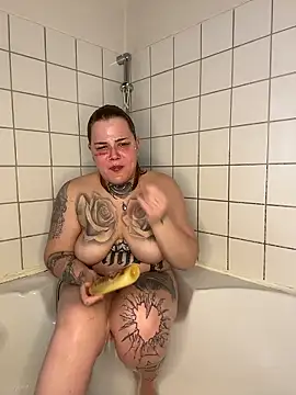 elina may online show from 01/13/26, 08:18