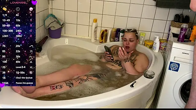 Snapshot of elina_may chatting on 03/01/25, 03:16 elina may online show from 03/01/25, 03:16