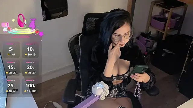 LisandreLaVenale online show from 03/26/26, 10:40