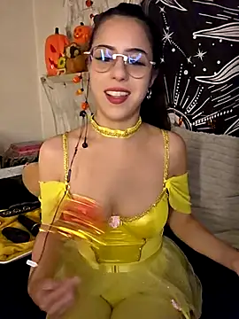 Snapshot of LisandreLaVenale chatting on 10/08/25, 10:10 LisandreLaVenale online show from 10/08/25, 10:10