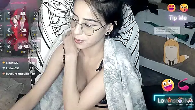 Snapshot of LisandreLaVenale chatting on 01/21/25, 12:36 LisandreLaVenale online show from 01/21/25, 12:36