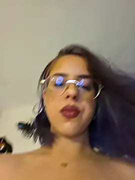 LisandreLaVenale online show from 06/19/26, 10:25