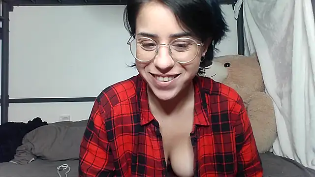 Snapshot of LisandreLaVenale chatting on 01/29/25, 08:25 LisandreLaVenale online show from 01/29/25, 08:25