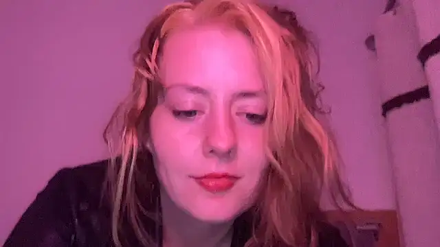 SkarlettRose96 online show from 09/28/25, 11:39