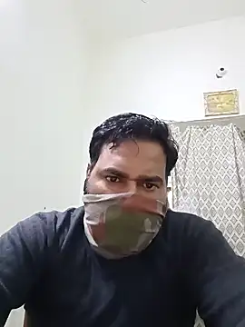 Snapshot of punjabimunda28 chatting on 02/01/25, 10:26 punjabimunda28 online show from 02/01/25, 10:26