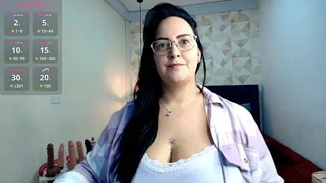 veronicabbw online show from 10/03/25, 12:06