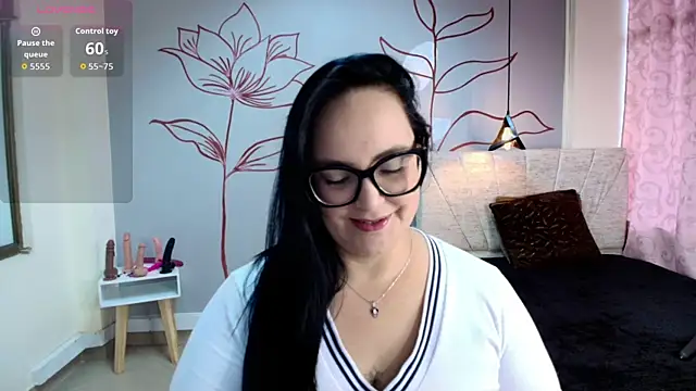 veronicabbw online show from 11/16/25, 12:10