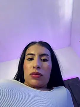 IssabellaLopez online show from 10/29/25, 03:00