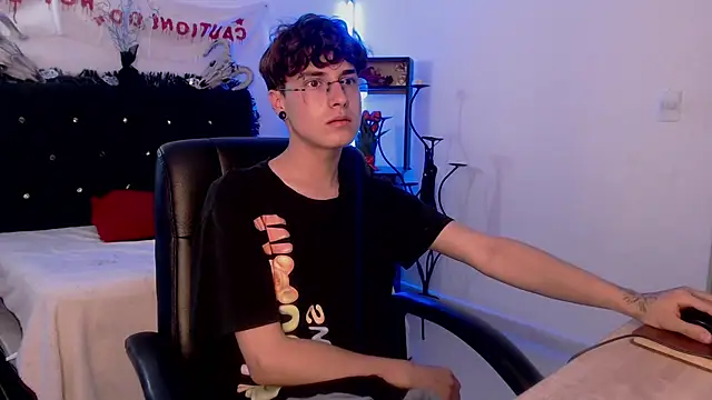 Jeam hot online show from 10/30/25, 09:55