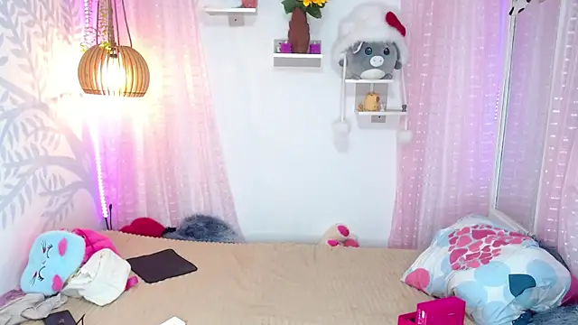 Alison Wiley online show from 12/04/25, 07:40