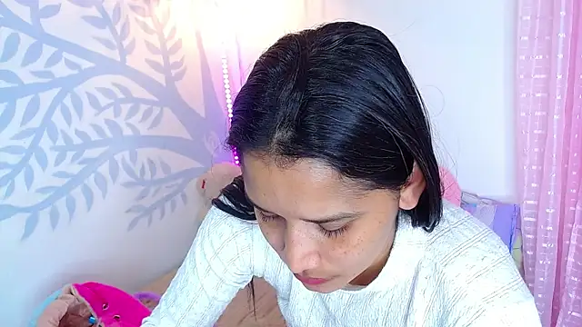 Alison Wiley online show from 04/07/26, 04:47