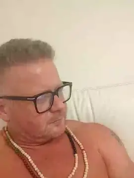 swingr online show from 12/21/24, 02:19