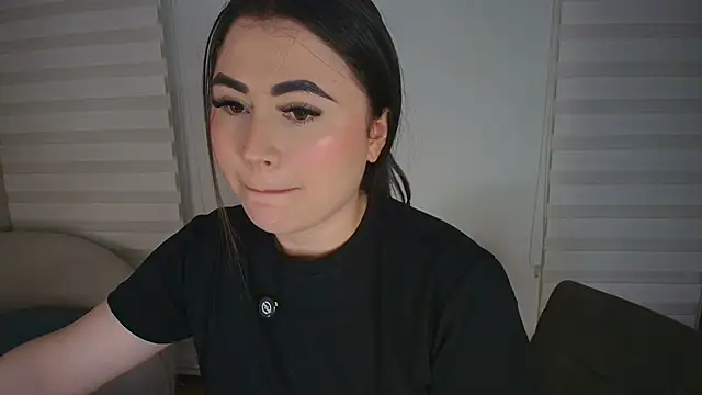 venusleroy  online show from 03/11/26, 11:32