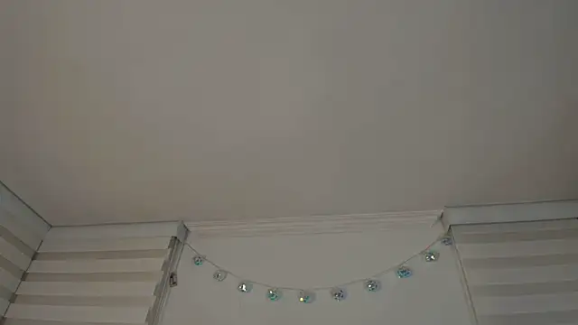 venusleroy  online show from 03/03/26, 11:34