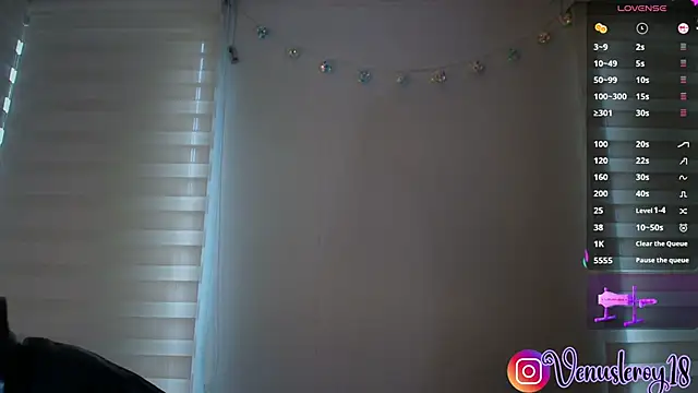 venusleroy  online show from 03/26/26, 10:18