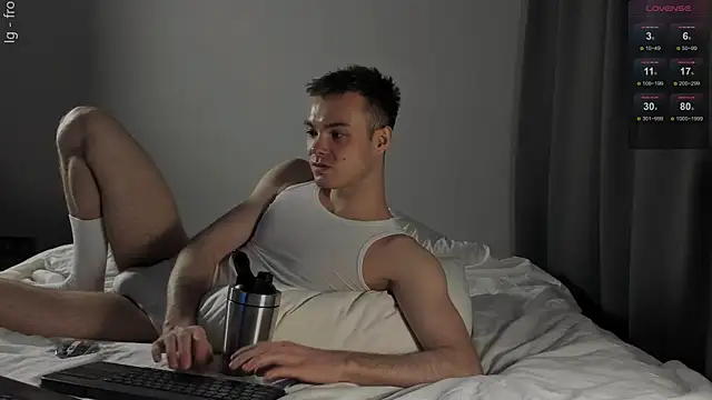 fromed online show from 12/15/25, 05:08