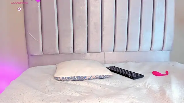 Snapshot of nastyalvanova chatting on 03/12/25, 01:47 nastyalvanova online show from 03/12/25, 01:47