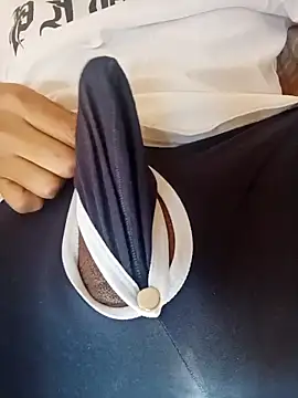 El baby12 online show from 11/18/25, 09:56