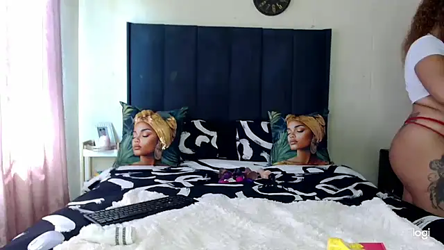 quenliyasa online show from 11/07/25, 07:35