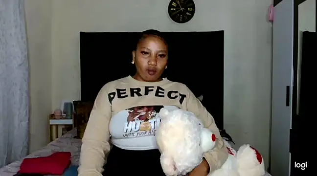 Snapshot of quenliyasa chatting on 03/01/25, 06:11 quenliyasa online show from 03/01/25, 06:11