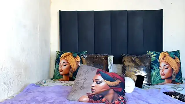 quenliyasa online show from 04/05/26, 01:18