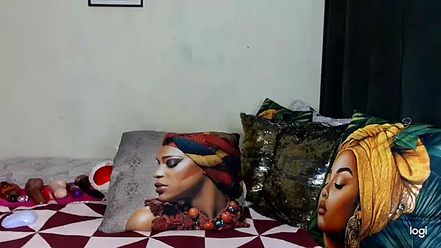 quenliyasa online show from 03/04/26, 08:05