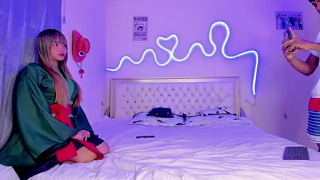 dafnezahiraa  online show from 11/06/25, 04:05