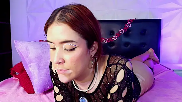 Alaaskaa  online show from 03/09/25, 01:35