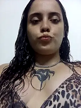 Snapshot of lucylovles chatting on 02/21/25, 01:44 lucylovles online show from 02/21/25, 01:44
