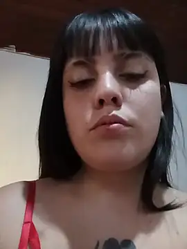 Snapshot of lucylovles chatting on 06/24/26, 03:32 lucylovles online show from 06/24/26, 03:32