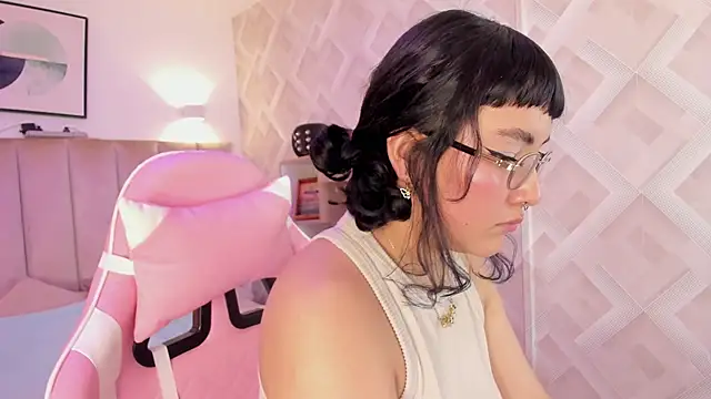 Snapshot of Haru_Bonny chatting on 02/11/26, 08:52 Haru Bonny online show from 02/11/26, 08:52