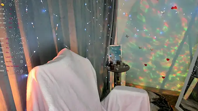 Lei White online show from 11/20/25, 08:09