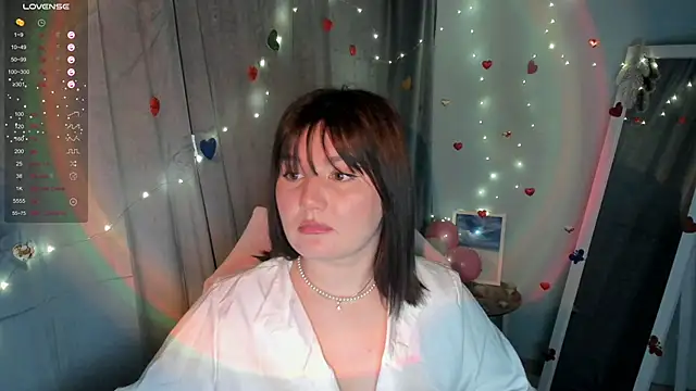 Lei White online show from 02/12/25, 01:27