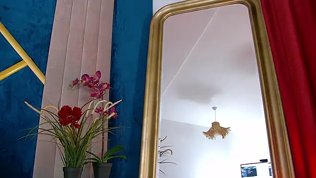 Foxxxy MILF online show from 12/03/25, 04:57