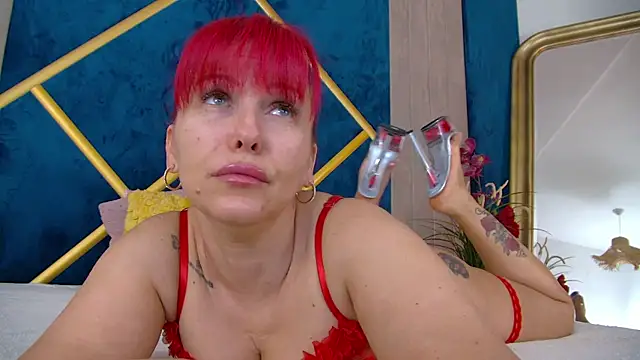 Foxxxy MILF online show from 01/14/26, 05:11