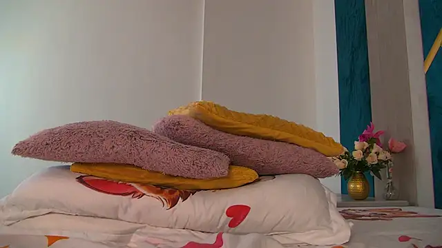 Foxxxy MILF online show from 05/16/26, 10:36