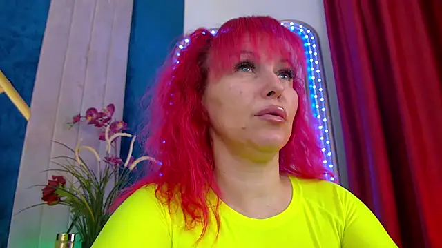 Foxxxy MILF online show from 02/25/26, 04:56