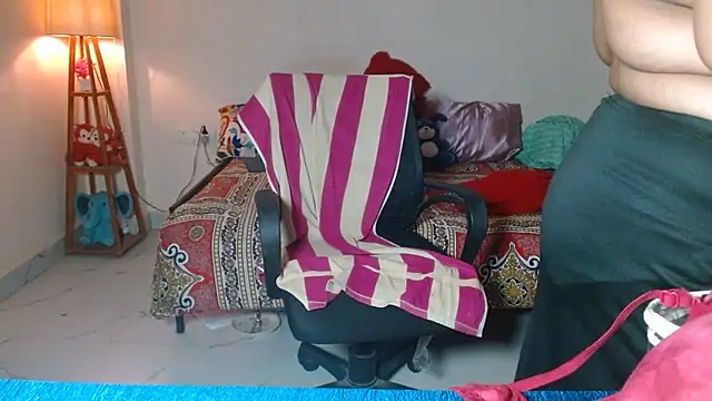 Naughty Ayesha1 online show from 07/17/26, 06:43