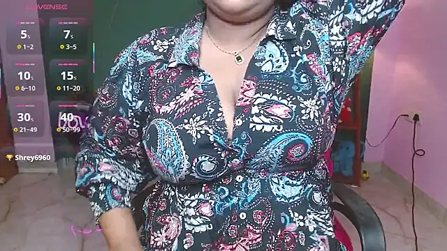 Snapshot of Naughty_Ayesha1 chatting on 10/27/25, 02:56 Naughty Ayesha1 online show from 10/27/25, 02:56