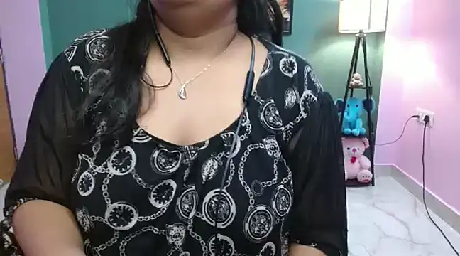 Snapshot of Naughty_Ayesha1 chatting on 03/10/25, 10:39 Naughty Ayesha1 online show from 03/10/25, 10:39